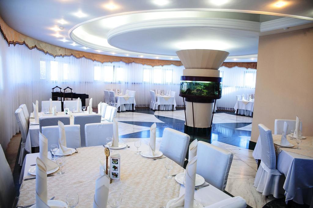 Kazakhstan Hotel Atyrau Ngoại thất bức ảnh